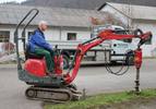 Herstellung der Bohrlöcher mit Minibagger
