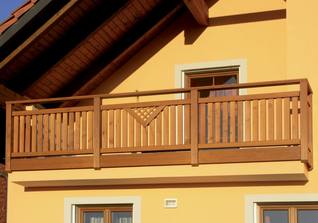 Geländer für Balkon mit Gittermotiv