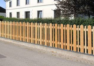 Bretterzaun Variante - Funktionale Gartenzäune