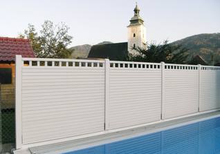 Sichtschutz oben aufgelockert