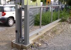 Schiebetor mit elektrischem Antrieb