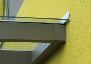 Detailfoto Abschluss mit Aluleiste 2-geteilt