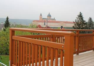 Terrassengeländer hergestellt aus Lärchenholz
