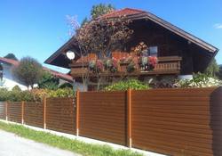 Sichtschutz waagrecht in Oberfläche Lasur