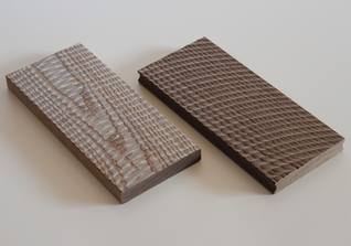 Thermo-Esche mit Oberfläche reflax und wave