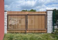 Holztür kombiniert mit Alurahmen