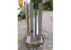 Elektrisches Schiebetor aus Aluminium