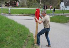 Montage Steher mit Einschlagramme
