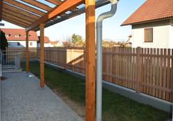 Innenansicht von Bretterzaun au Lärchenholz
